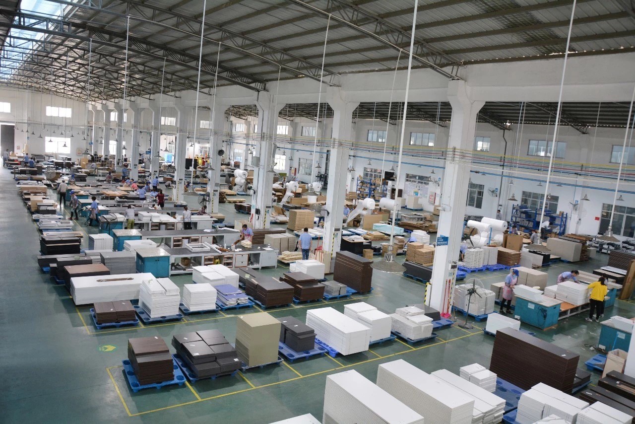 news-GOJO-Why it takes a bit longer to customize office furniture-img-1
